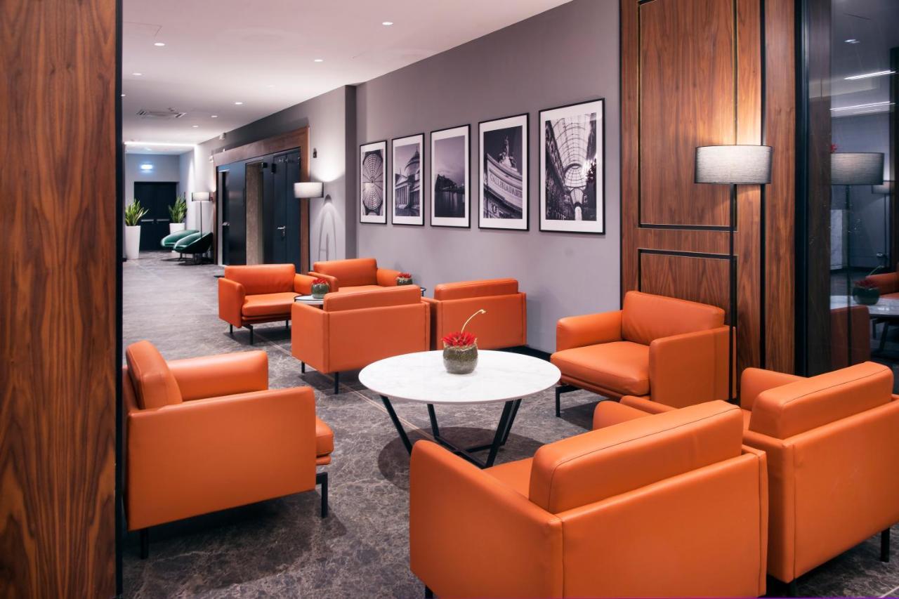 Radisson Hotel Nola Naples Εξωτερικό φωτογραφία